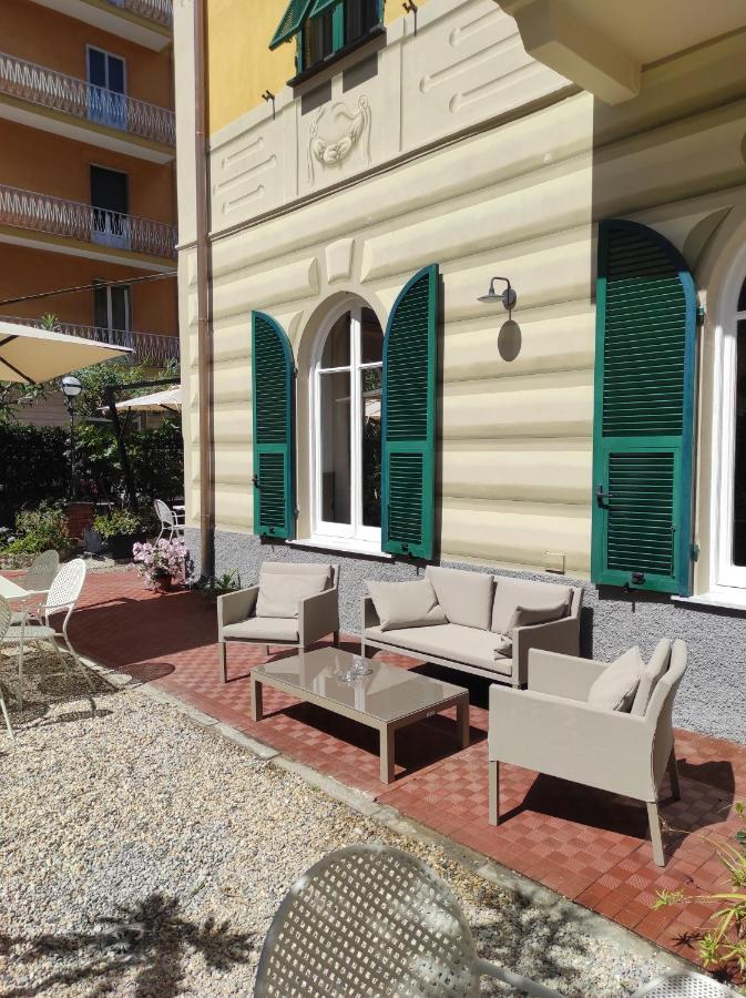 Hotel Palace Леванто Екстер'єр фото